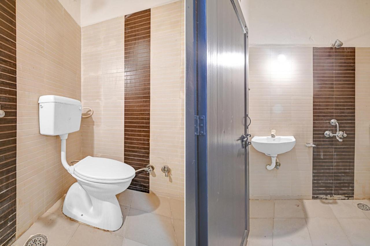 Collection O 84499 Hotel Nakshatra Inn Indore Bagian luar foto