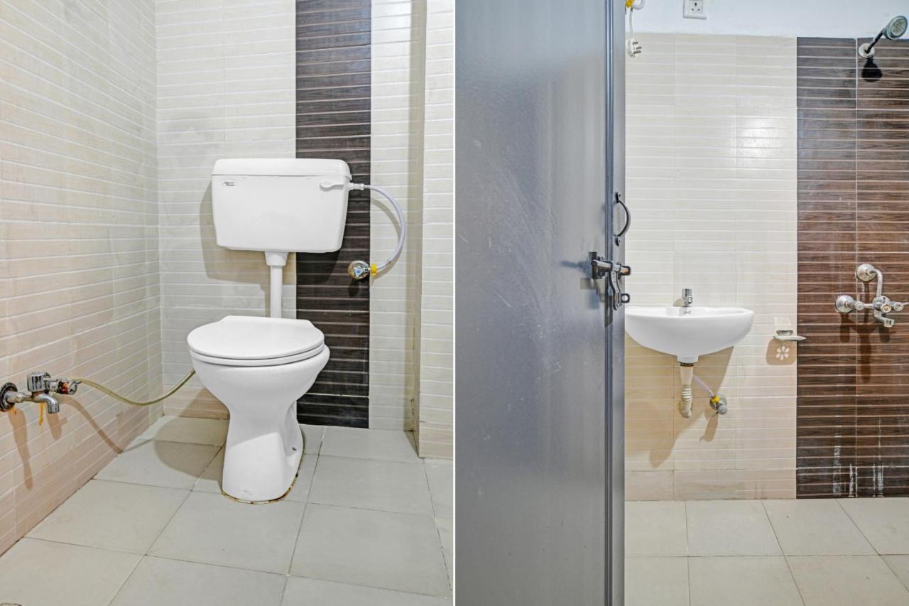 Collection O 84499 Hotel Nakshatra Inn Indore Bagian luar foto